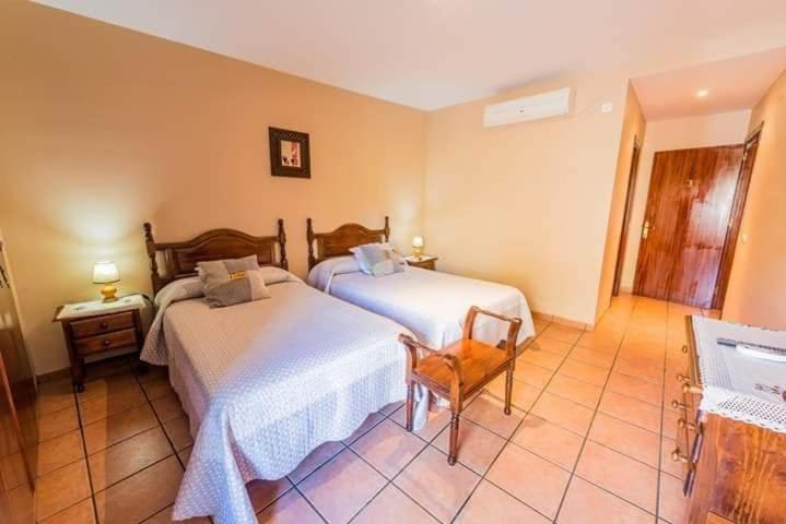 Apartamentos & Casa Rural Boada Con Jardin Interior Y Barbacoa Villamiel Zewnętrze zdjęcie